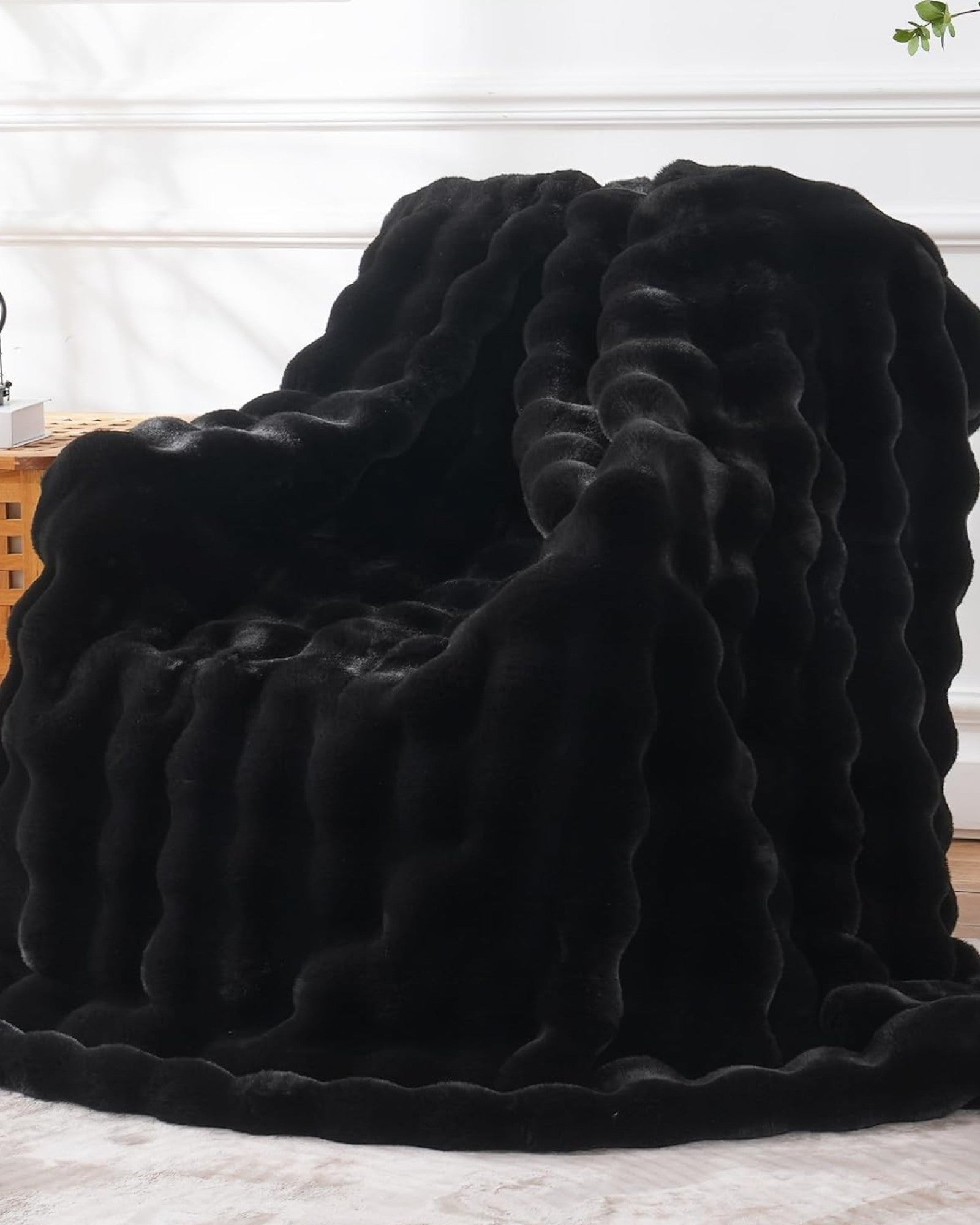 Plaid Fluffy con Struttura – Morbida Coperta in Fleece Nera-Blankets-Lema Nova-Lema Nova